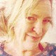 Julie Gray's avatar