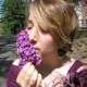 Carolynn's avatar